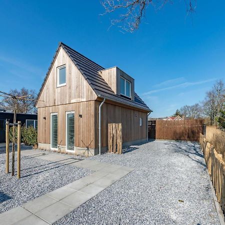 Cosy Holiday Home In Oostkapelle With A Garden Bagian luar foto