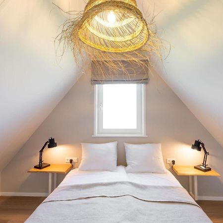 Cosy Holiday Home In Oostkapelle With A Garden Bagian luar foto
