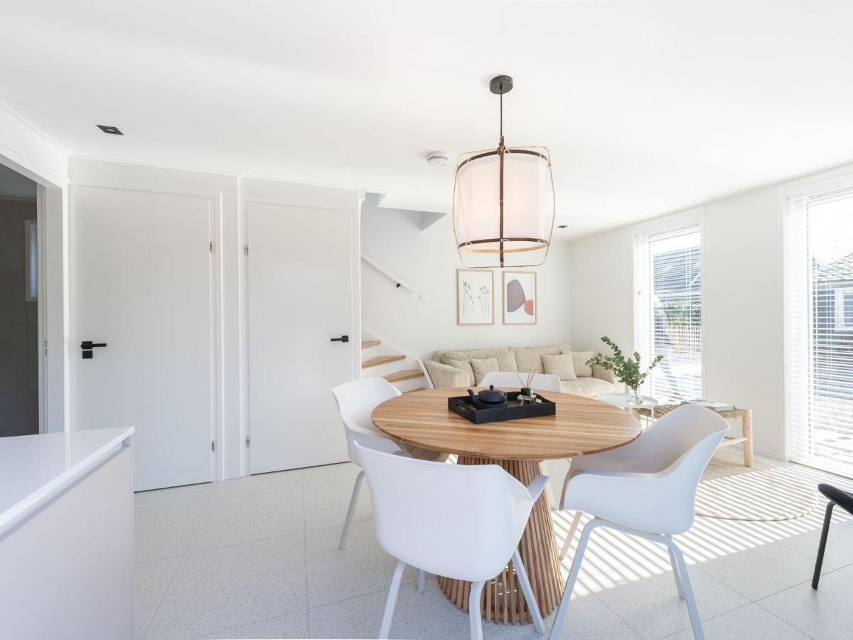 Cosy Holiday Home In Oostkapelle With A Garden Bagian luar foto